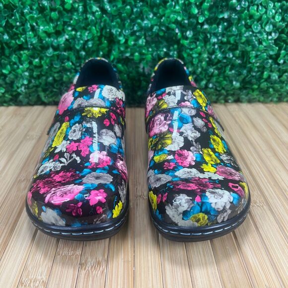 Klogs Slip On Multicolored Flower Nurses Shoes Womens Sz 9M - Picture 2 of 10